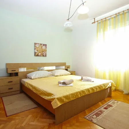 Apartment Apartment Davorka 686 Pula